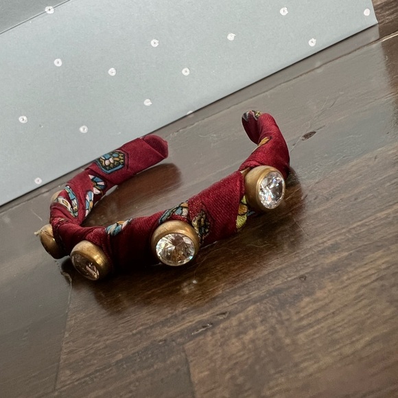 NWOT Anthropologie Bracelet - Picture 6 of 11